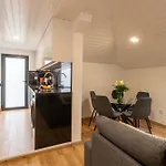 Apartament Lira's Loft - New Modern Loft In Calheta - Madeira *