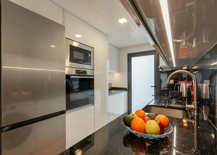 Apartamento Lira's Loft - New Modern Loft In Calheta - Madeira *