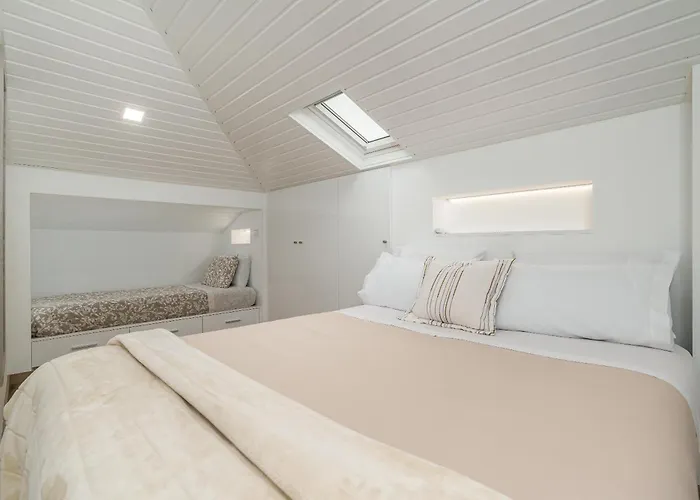 Lira's Loft - New Modern Loft In Calheta - Madeira * Arco da Calheta (Madeira)
