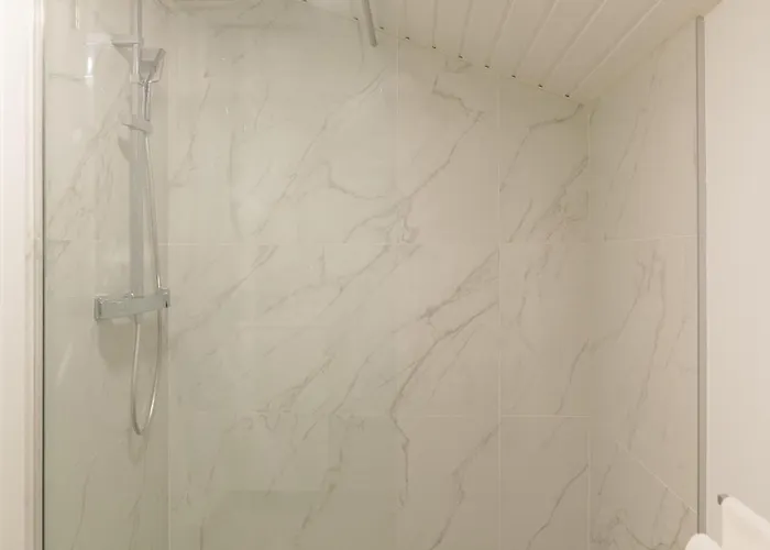 Lira's Loft - New Modern Loft In Calheta - Madeira * Arco da Calheta (Madeira)